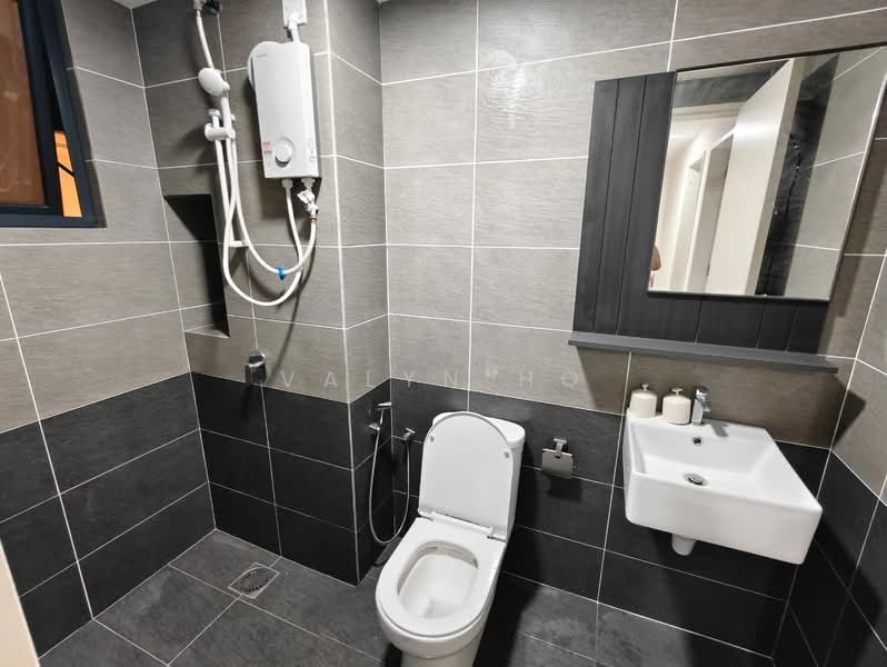 Service Residence for Rent at D'Clover Residences - Valyn Ho - Bathroom - PropertyGuru.com.my