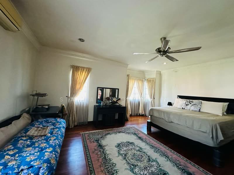 Untuk Dijual - Seksyen 8