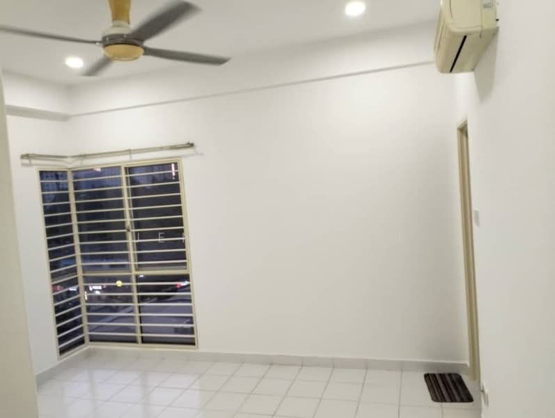 Kondominium untuk Dijual di Plaza Menjalara - Jennifer Tee - Living Room - PropertyGuru.com.my