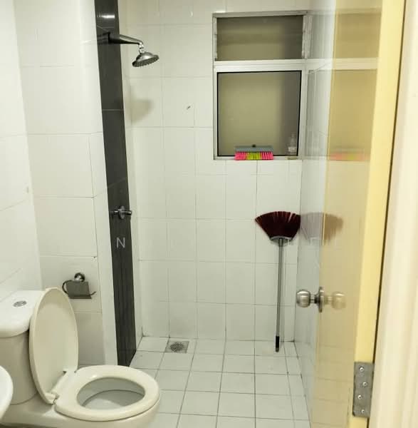 Kondominium untuk Dijual di Plaza Menjalara - Jennifer Tee - Bathroom - PropertyGuru.com.my
