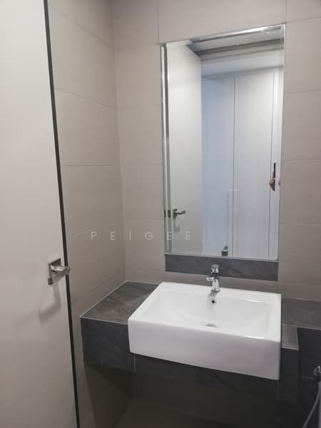 Servis Apartment untuk Dijual di Serini Melawati - PeiGee . - Bathroom - PropertyGuru.com.my