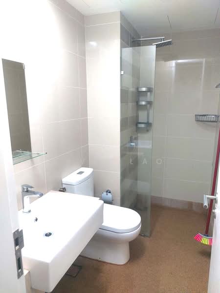 Servis Apartment untuk Disewa di Danau Kota Suite Apartments - David Lao - Bathroom - PropertyGuru.com.my