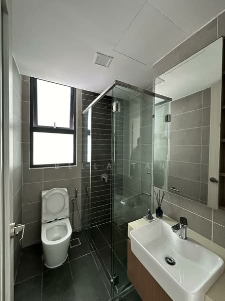 Service Residence for Sale at The M @ Medini Macrolink - Bella Tan - Bathroom - PropertyGuru.com.my