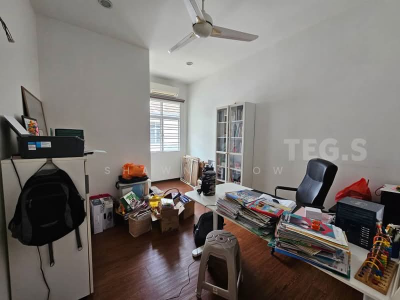 Rumah Teres untuk Dijual di Kota Kemuning (Shah Alam) - Shawn Seow - Study - PropertyGuru.com.my