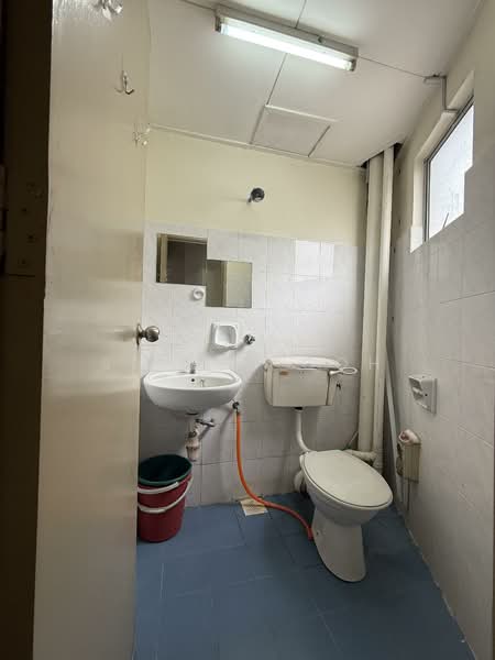 Service Residence for Rent at Taman Pusat Kepong - Su Nee Goh - Bathroom - PropertyGuru.com.my