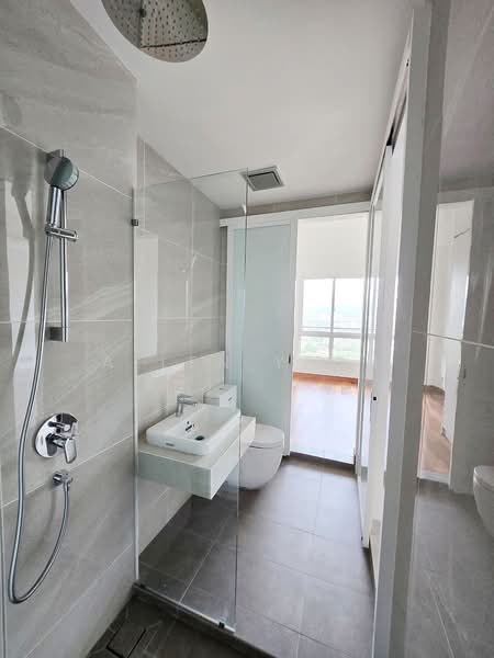 Kondominium untuk Dijual di Codrington Residence - Allen Yeoh - Bathroom - PropertyGuru.com.my