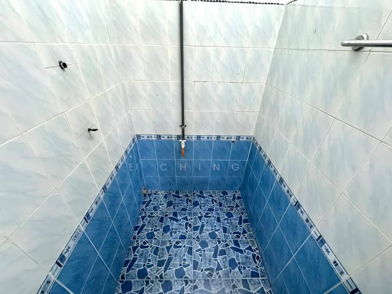 2-storey Terraced House for Sale in Desa Paya Mengkuang (Gelang Patah) - Le Ching . - Bathroom - PropertyGuru.com.my