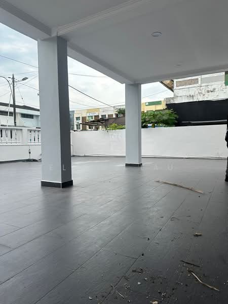 For Rent - Taman Kolam Air