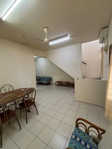 Rumah Teres 2 Tingkat untuk Dijual di Taman Setia Indah (Tebrau) - Anson Chua - Living Room - PropertyGuru.com.my