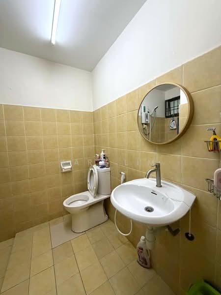 Rumah Teres 1 Tingkat untuk Dijual di Taman Puteri Wangsa (Ulu Tiram) - Karl Lim - Bathroom - PropertyGuru.com.my
