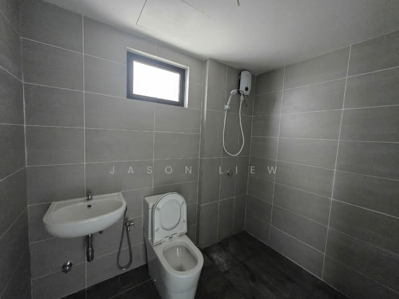 Service Residence for Rent at Parkland Residence - Jason Liew - Bathroom - PropertyGuru.com.my