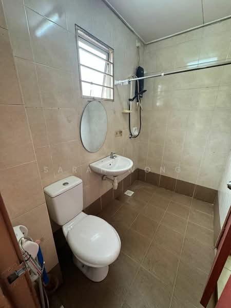 Rumah Teres 2 Tingkat untuk Dijual di TAMAN PUCHONG UTAMA (Puchong) - Sarah Wong - Bathroom - PropertyGuru.com.my