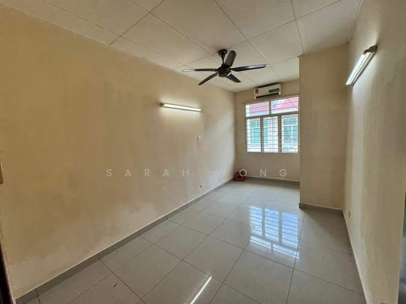 Rumah Teres 2 Tingkat untuk Dijual di TAMAN PUCHONG UTAMA (Puchong) - Sarah Wong - PropertyGuru.com.my