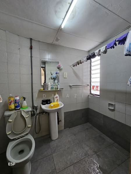 Kondominium untuk Dijual di Villa Putra - Ida Aziz - Bathroom - PropertyGuru.com.my