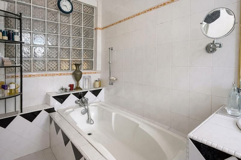 2-storey Terraced House for Sale in Usj 9 (Subang Jaya) - Afiqah . - PropertyGuru.com.my