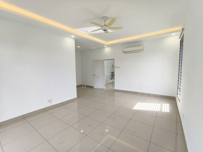 Semi-Detached House for Sale in Taman Sri Pulai Perdana (Skudai) - Jason Khoo - Living Room - PropertyGuru.com.my