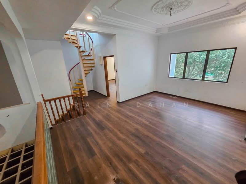 Semi-Detached House for Sale in Kota Kemuning (Shah Alam) - Noraini Dahan - PropertyGuru.com.my