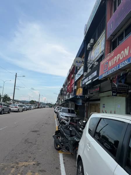 Shop for Sale in Johor Bahru (Johor) - Jay Tan - Exterior - PropertyGuru.com.my