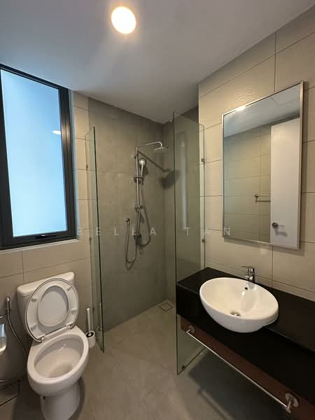 Condominium for Sale at The Elysia Park Residence - Bella Tan - Bathroom - PropertyGuru.com.my