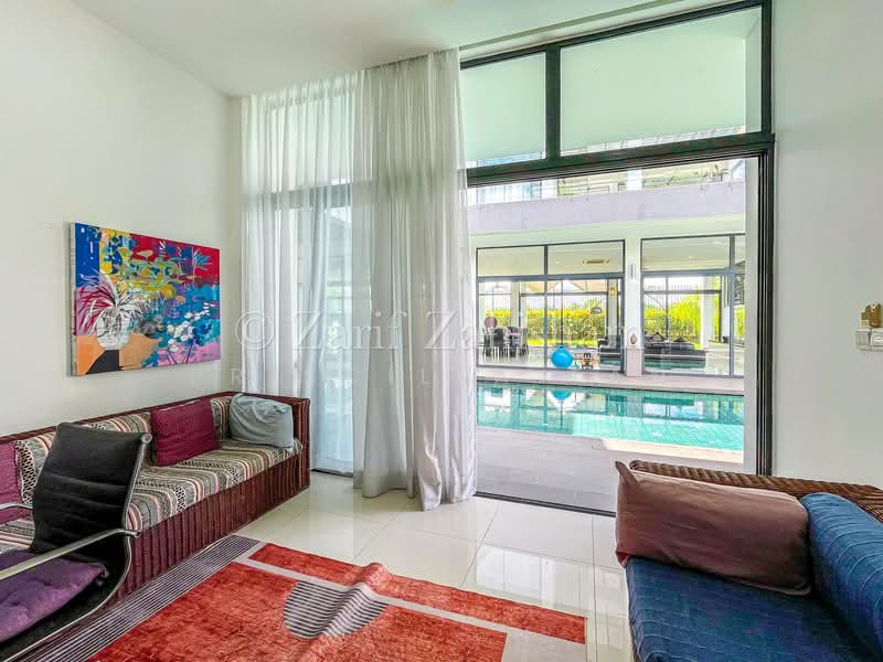 Bungalow for Sale in Mines Resort City (Seri Kembangan) - Priscilla Tan - Living Room - PropertyGuru.com.my