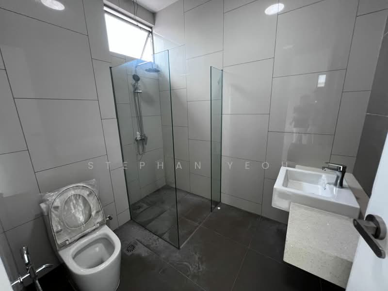 Bungalow for Rent in Bukit Minyak (Penang) - Stephan Yeoh - Bathroom - PropertyGuru.com.my