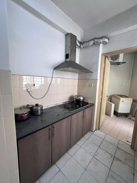 Condominium for Sale at Menara Menjalara - Vincent Goh - Kitchen - PropertyGuru.com.my