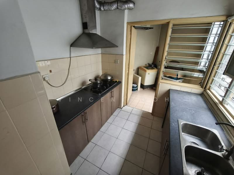 Kondominium untuk Dijual di Menara Menjalara - Vincent Goh - Kitchen - PropertyGuru.com.my