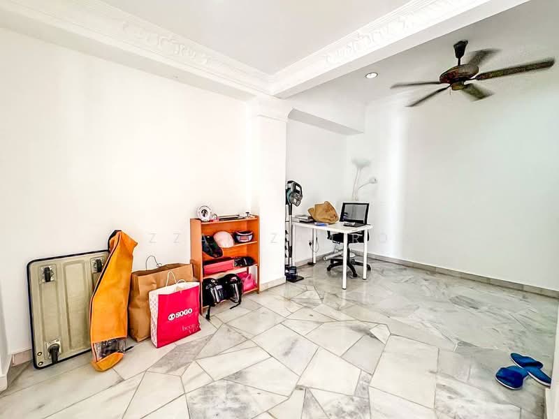Rumah Teres 2 Tingkat untuk Dijual di Bandar Kinrara Seksyen 2 (Bandar Kinrara) - Izzat Zamros - Interior - PropertyGuru.com.my