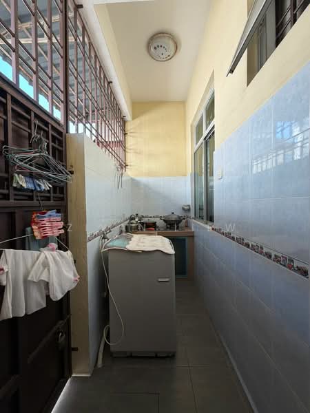2-storey Terraced House for Sale in Taman Nusa Bestari (Iskandar Puteri (Nusajaya)) - Ziyan Liew - Kitchen - PropertyGuru.com.my