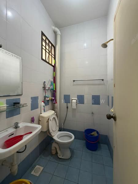 2-storey Terraced House for Sale in Taman Nusa Bestari (Iskandar Puteri (Nusajaya)) - Ziyan Liew - Bathroom - PropertyGuru.com.my