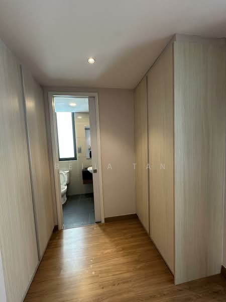 Kondominium untuk Dijual di The Elysia Park Residence - Bella Tan - Bathroom - PropertyGuru.com.my