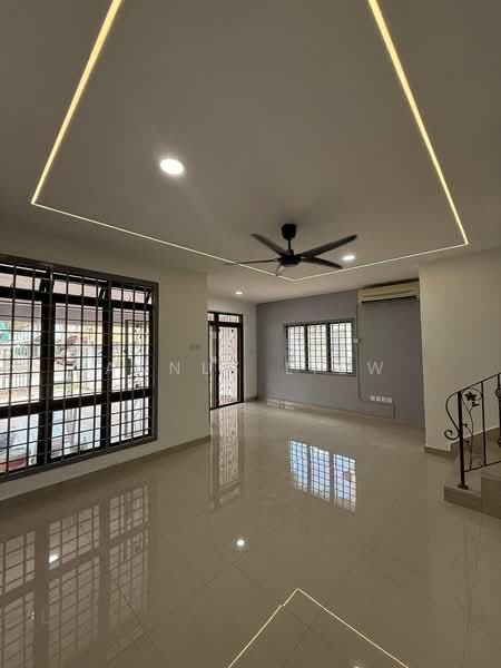 Rumah Teres 2 Tingkat untuk Dijual di Taman Mount Austin (Tebrau) - Annly Liew - Living Room - PropertyGuru.com.my