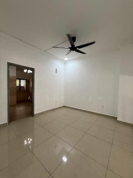 Rumah Teres 2 Tingkat untuk Dijual di Taman Mount Austin (Tebrau) - Annly Liew - Interior - PropertyGuru.com.my