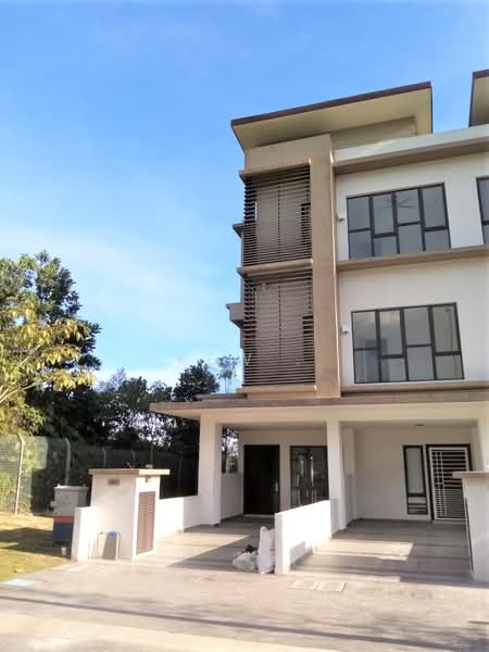 Untuk Disewa - N'Dira Townhouse