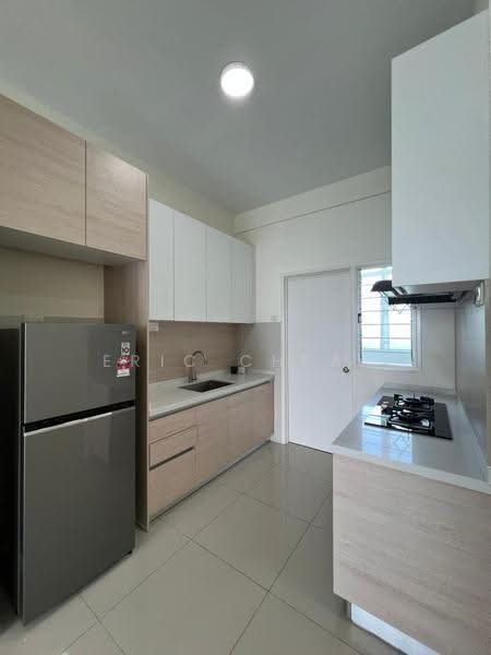 Condominium for Rent at The Peak Residences - Eric Cheah - Kitchen - PropertyGuru.com.my