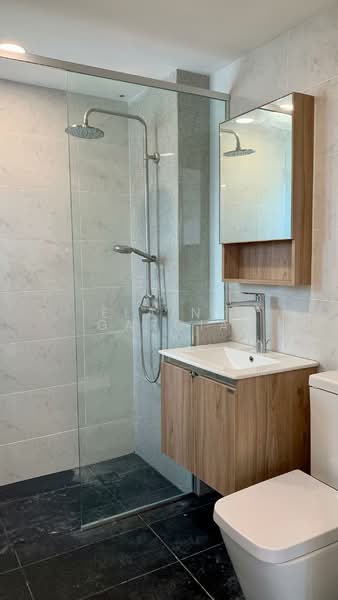 Kondominium untuk Disewa di Merak Kayangan Court - Elaine Garcia - Bathroom - PropertyGuru.com.my