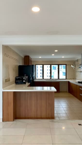 Kondominium untuk Disewa di Merak Kayangan Court - Elaine Garcia - Kitchen - PropertyGuru.com.my