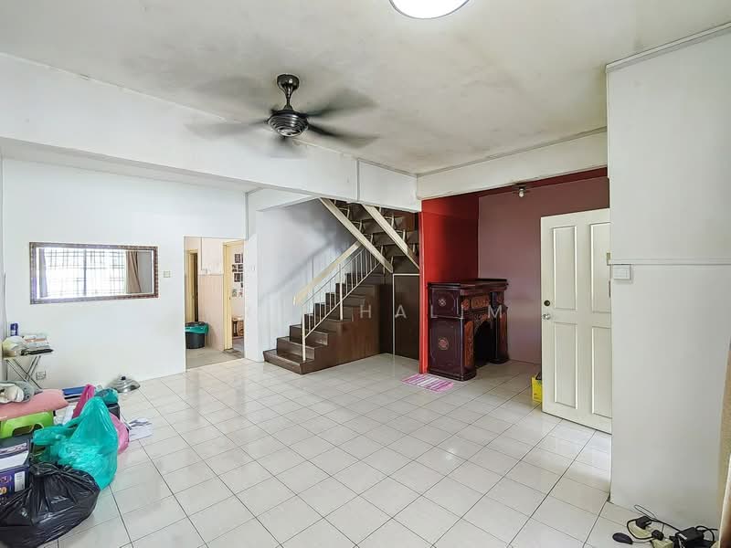 2-storey Terraced House for Sale in Bandar Putra Permai (Seri Kembangan) - Arif Halim - PropertyGuru.com.my