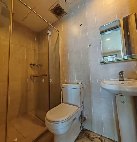 Kondominium untuk Disewa di Menjalara 18 - Jessica Lim - Bathroom - PropertyGuru.com.my