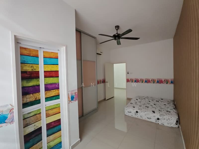 2-storey Terraced House for Sale in Taman Ehsan Jaya (Ulu Tiram) - Ziyan Liew - Bedroom - PropertyGuru.com.my
