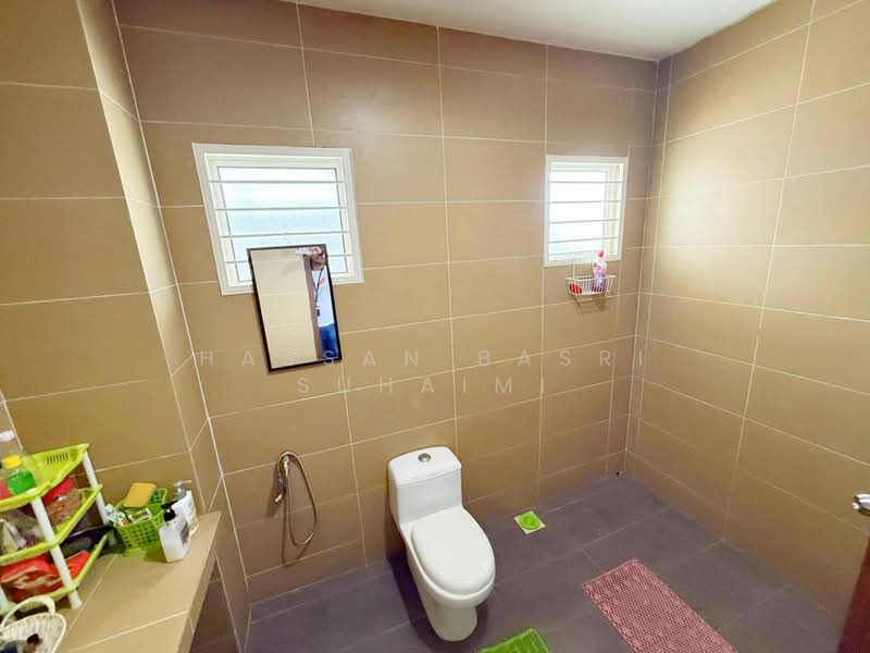 Rumah Teres 2 Tingkat untuk Dijual di Seremban (Negeri Sembilan) - Hassan Basri Suhaimi - Bathroom - PropertyGuru.com.my