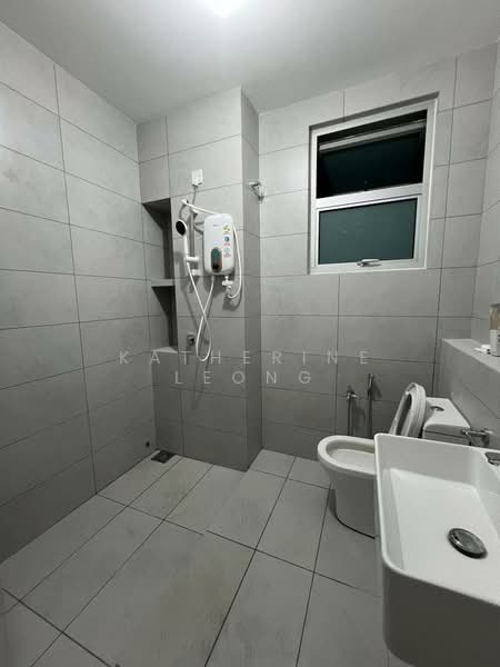 Rumah Teres 2 Tingkat untuk Disewa di Bandar Gamuda Gardens (Rawang) - Katherine Leong - Bathroom - PropertyGuru.com.my
