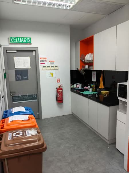 Office for Rent in Petaling Jaya (Selangor) - Vincent Theo - Kitchen - PropertyGuru.com.my