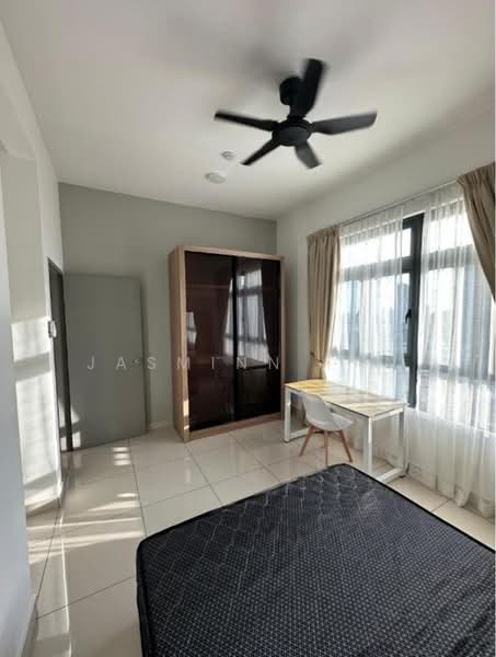Pangsapuri untuk Disewa di D7 (D'Seven Lagoon Perdana) - Jasminn Tan - Bedroom - PropertyGuru.com.my