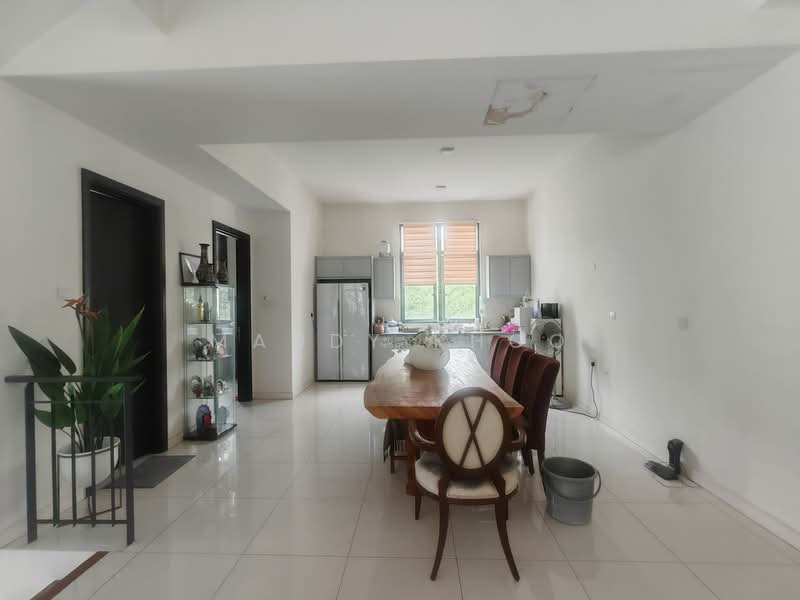 Vila Berkembar untuk Dijual di Ampang (Kuala Lumpur) - Mandy Khoo - Dining Room - PropertyGuru.com.my