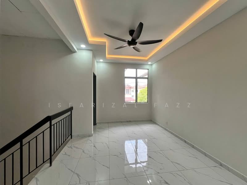 Rumah Teres 2 Tingkat untuk Dijual di Bandar Puncak Alam (Puncak Alam) - Isfarizal fazz - Interior - PropertyGuru.com.my
