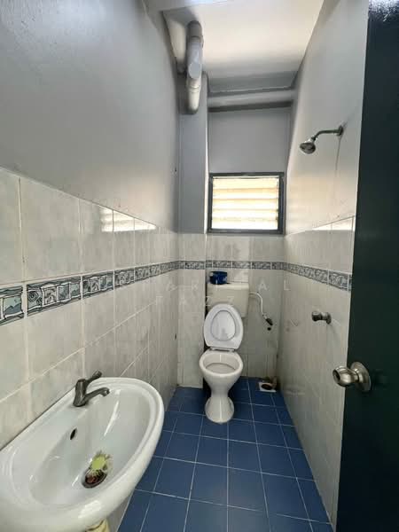 Rumah Teres 2 Tingkat untuk Dijual di Bandar Puncak Alam (Puncak Alam) - Isfarizal fazz - Bathroom - PropertyGuru.com.my