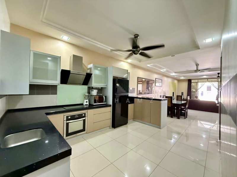 Rumah Teres 2 Tingkat untuk Dijual di Taman Bukit Kepayang (Bukit Kepayang) - Nabil Hamzah - Kitchen - PropertyGuru.com.my
