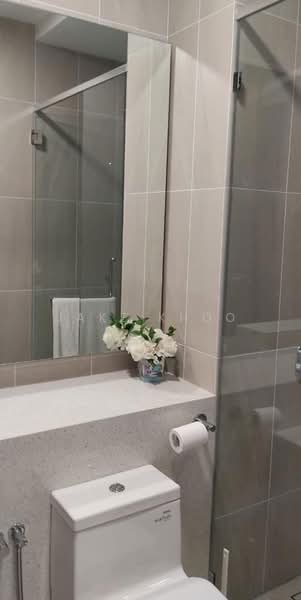 Condominium for Rent at Queens Residences Q2 @ Queens Waterfront - Jake Khoo - Bathroom - PropertyGuru.com.my