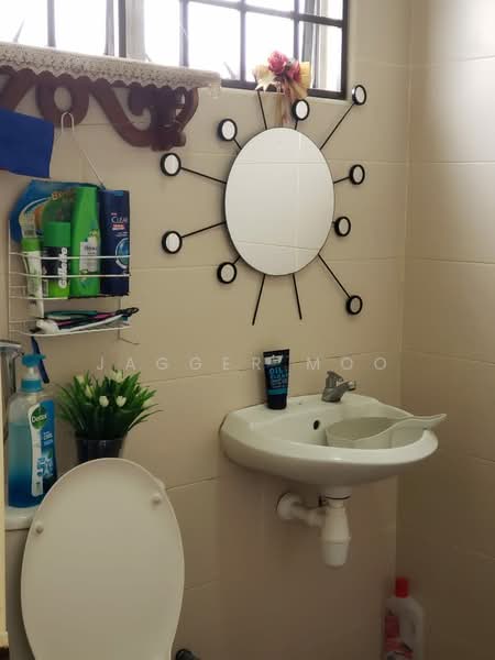 Rumah Teres 2 Tingkat untuk Dijual di Taman Uda Jaya (Ampang) - Jagger Moo - Bathroom - PropertyGuru.com.my